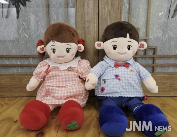 예천군, 치매환자 위한 AI 돌봄인형 ‘효돌이’ 지원 나서