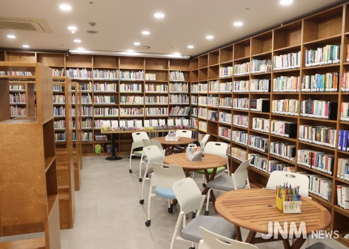 심포니이연 작은도서관 전경.