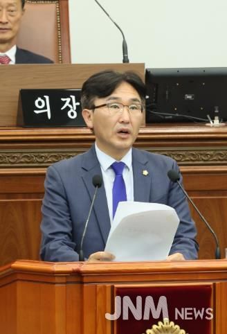 창원시의회 전홍표 의원“국화축제 양묘장 현대화 시급”