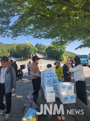 부산 중구, 환경의날 맞아 쓰담걷기 캠페인 실시