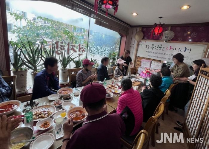 고양시 행신4동, 어르신 생신 잔치‘오늘 주인공은 나야! 나’진행