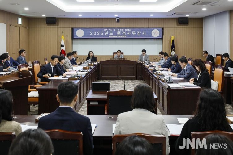 예산군의회, 행정사무감사 2일차 전경