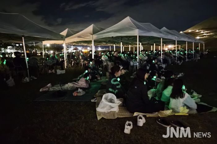 송학동 고분군 달빛 아래 ‘2025년 사일런트 송학’ 개최