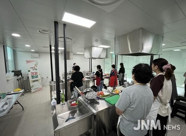 만성질환 위험 낮추는 건강한 한 끼… 파주시 운정보건소 요리교실 큰 호응
