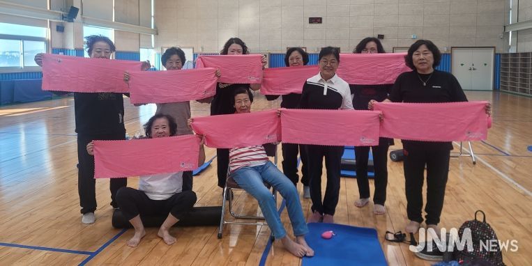 청주시 “농작업 시 근골격계질환 예방수칙 지키세요”