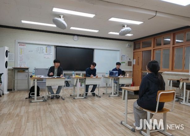 서류기반 학생부종합전형 대비, AI 기반 맞춤형 면접 시스템