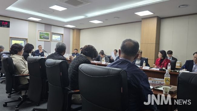 ‘제2기 먹거리 계획’ 중간보고회