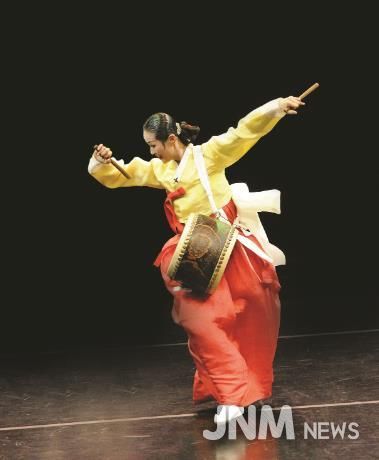 산청군, 기산국악당 ‘예혼지무’ 공연 마련