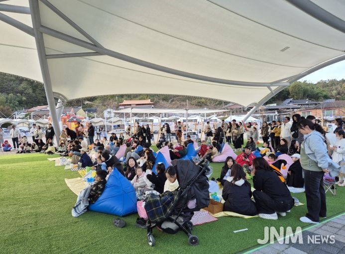 진안군, 제4회 할로윈 코스튬 행사 ‘비밀의 마이랜드’ 성료