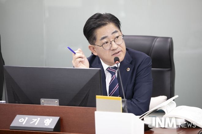 경기도의회 미래과학협력위원회 이기형 의원(더불어민주당, 김포4)