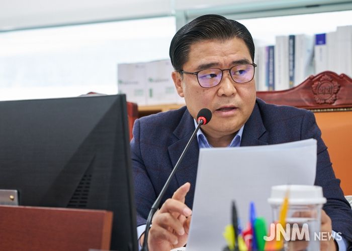 경기도의회 문화체육관광위원회 이한국 의원(국민의힘, 파주4)