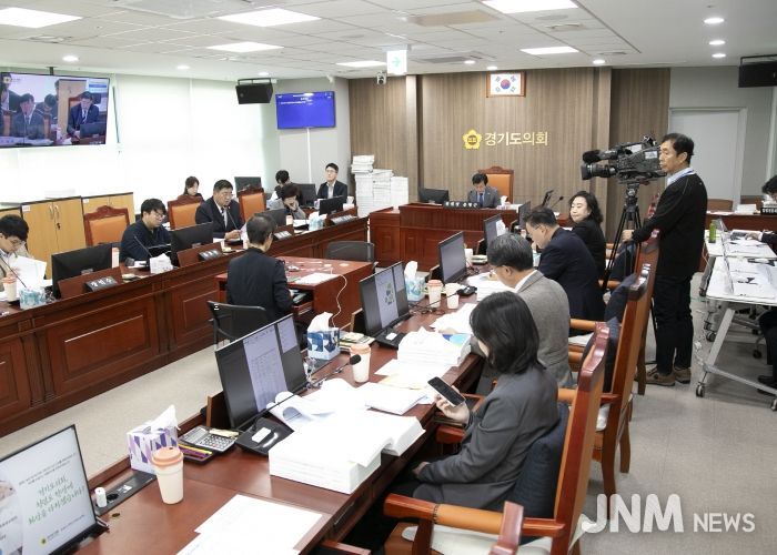 경기도의회 여성가족평생교육위원회,2025년도 행정사무감사 착수