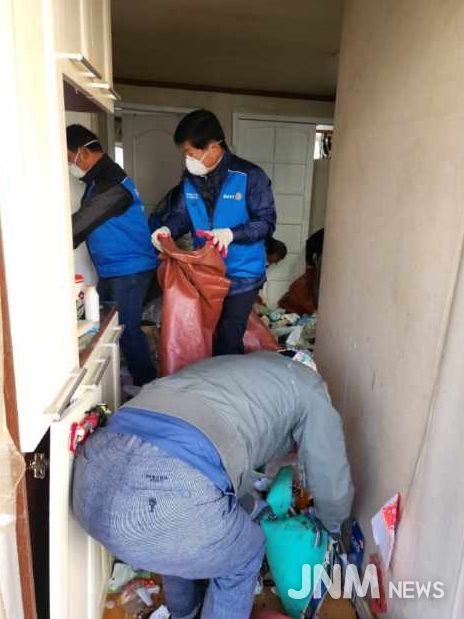 정림동 저장강박증 가구 주거환경 개선 공사