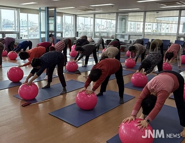 파주보건소, ‘건강 스위치 온 운동교실’ 시민 호응 속에 마무리