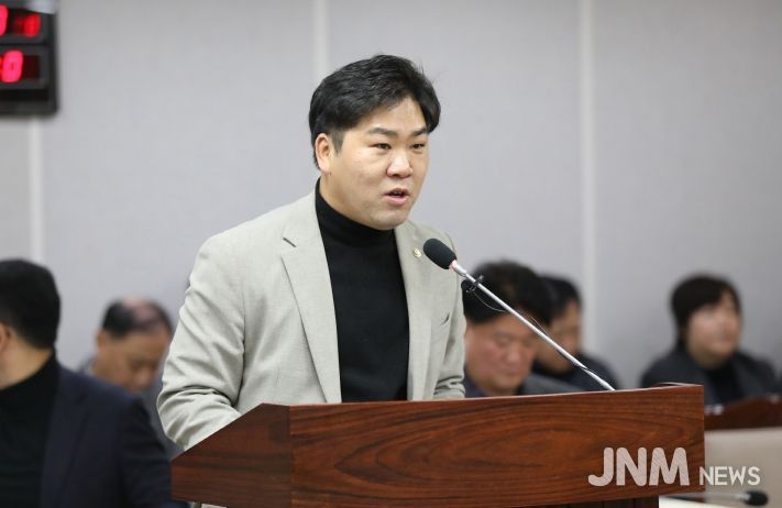 수원특례시의회 환경안전위원회 이대선 의원