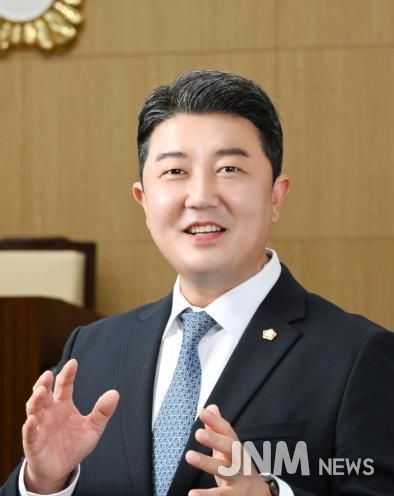 울주군의회 김시욱 의원, 보행자 안전 위한 횡단보도 전수조사 촉구