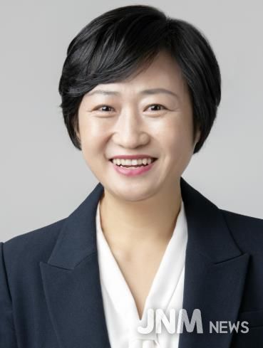 한윤희 광산구의원, ‘아픈아이 병원동행서비스’ 도입 추진