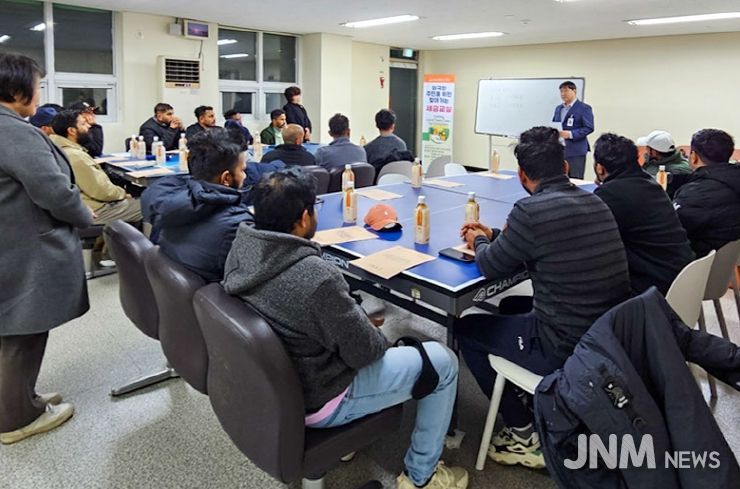외국인 주민을 위한 찾아가는 세금교실 현장 사진