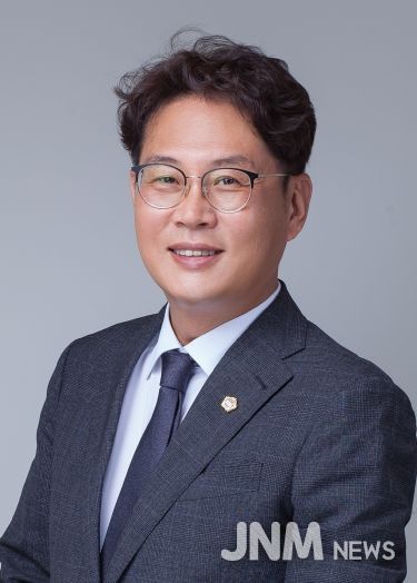 이정범 의원
