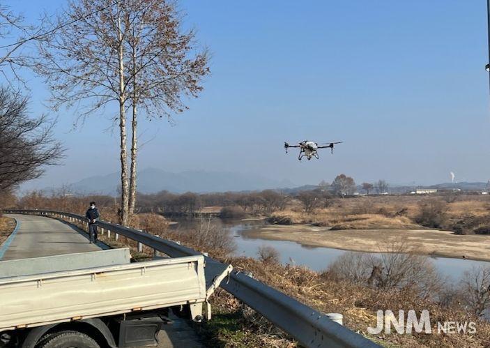 “ASF 유입 차단 총력” 청주시, 드론 활용 방역 실시