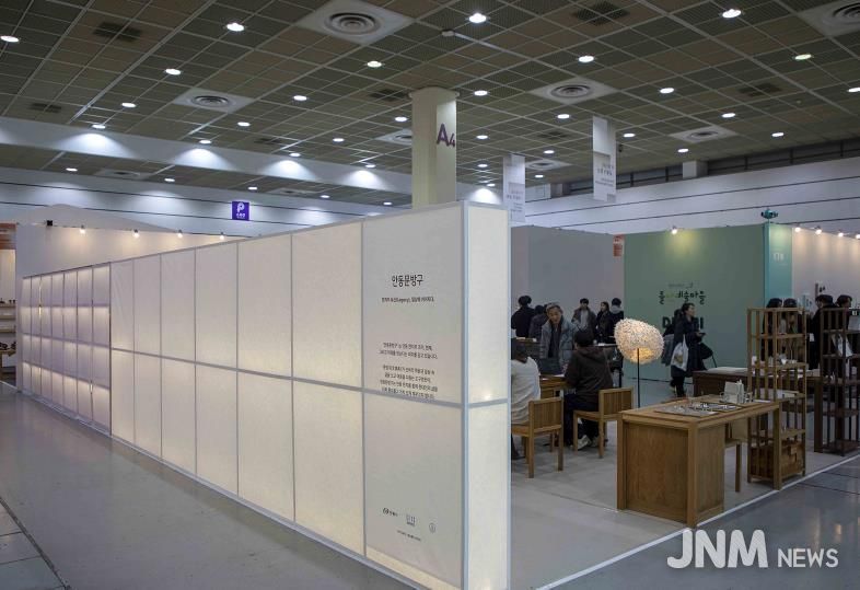 안동 한지 문화상품 브랜드 '안동문방구' 2025 공예트렌드페어 통해 성공적인 론칭