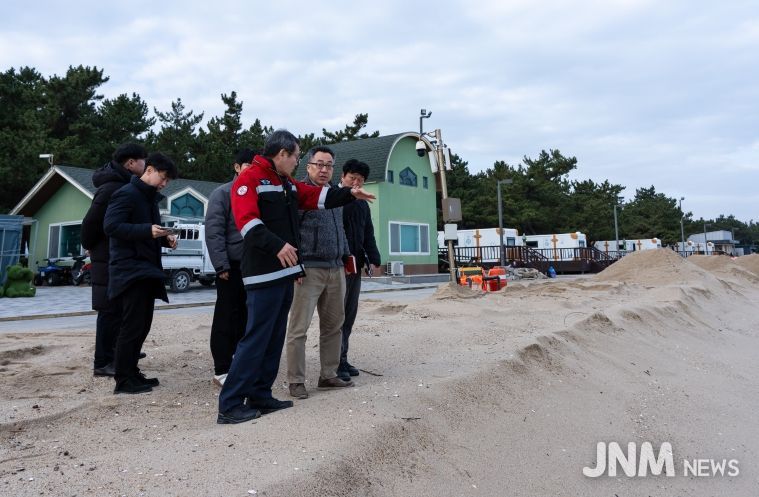 강릉시, 고파랑·너울성 파도에 따른 해변 침식에 신속 대응