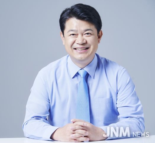 더불어민주당 복기왕 의원