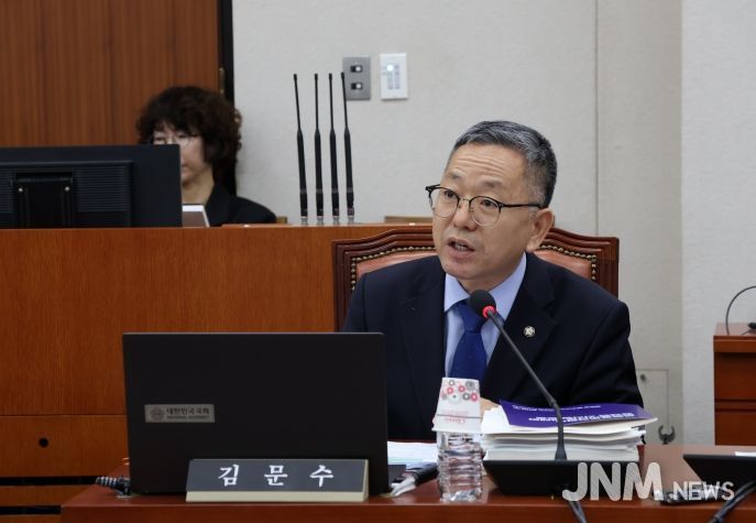 더불어민주당 김문수 국회의원(전남 순천갑)