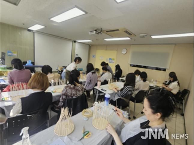 월별 취업특강 수강 모습