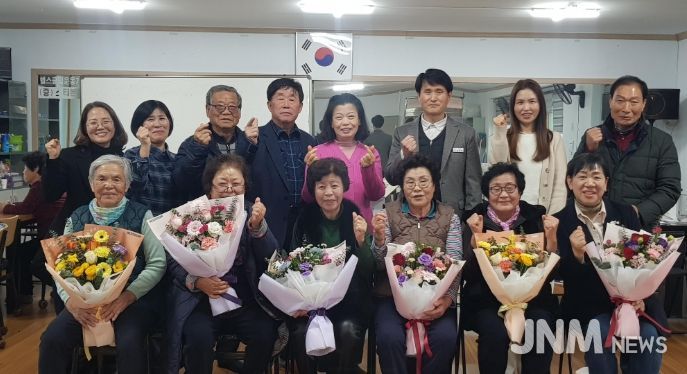 2025년 호법면 성인문해 학습자 수상자 상장 전달식