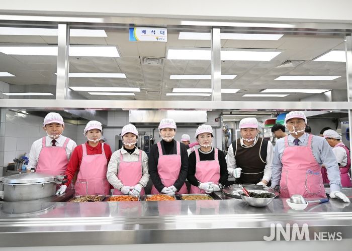 연천군의회, 2026년 새해 출발… 시무식과 나눔 봉사로 의정활동 개시