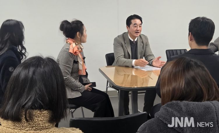 이상기 남구의장, 여천초 통학로 환경 개선 위한 학부모 간담회 개최