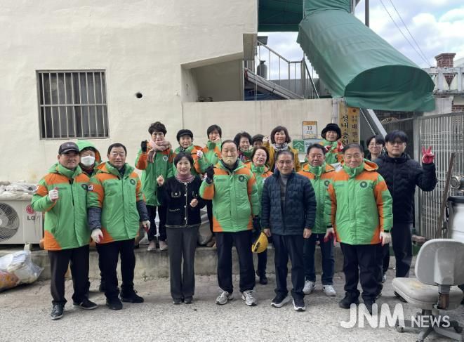 충주시 성내충인동 자율방재단, 동절기 대비 경로당 안전 점검 추진