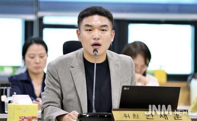 의왕 왕송호수 소각장 주민설명회서 의왕시의회 한채훈 의원,