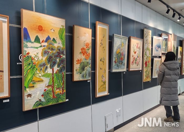 남양주시, 다산역 시민참여 갤러리‘2026년 길상 민화전’ 개최