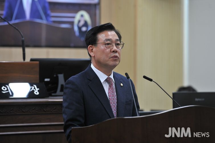 홍순철 의원(발언사진)