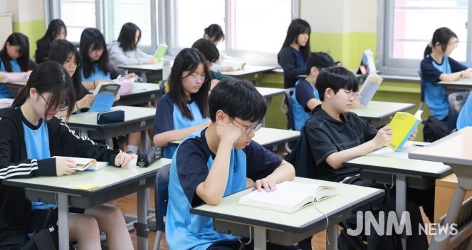 아침10분독서-우전중