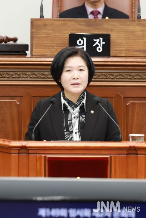 창원시의 이정희 의원