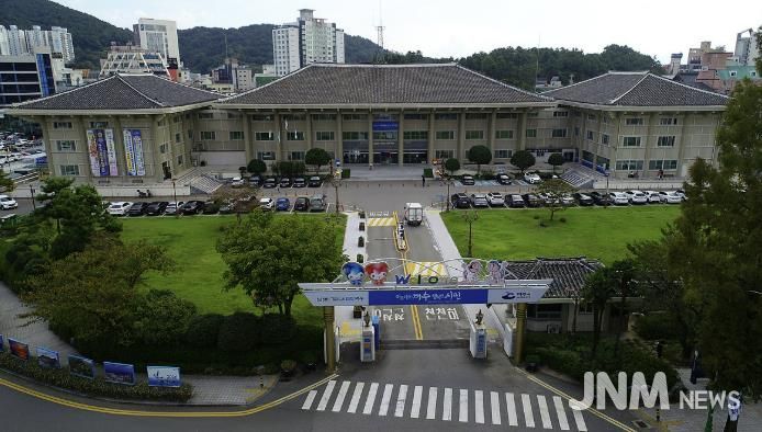 여수시는 올겨울 복지사각지대 집중 발굴 조사를 오는 3월 13일까지 실시한다.