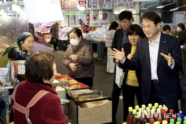 설 명절맞이 원당 전통시장 방문