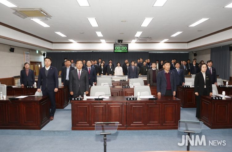 상주시의회, 제237회 임시회 개회