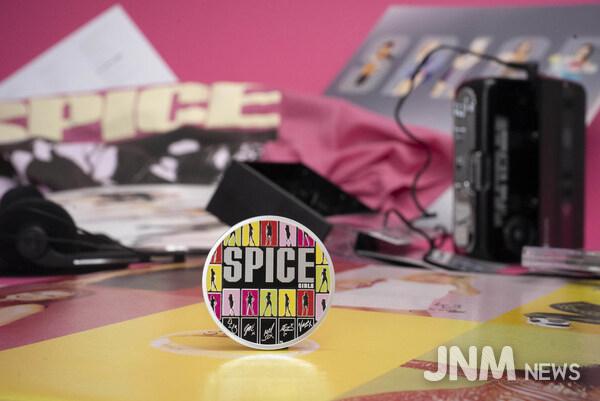 The Royal Mint’s 2026 Spice Girls £5 Commemorative Coin celebrating 30 years of Girl Power