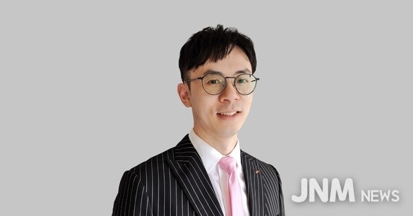 Image courtesy of Newmark: Roy Ng.